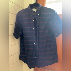 Men’s Large short-sleeve collared blue shirt